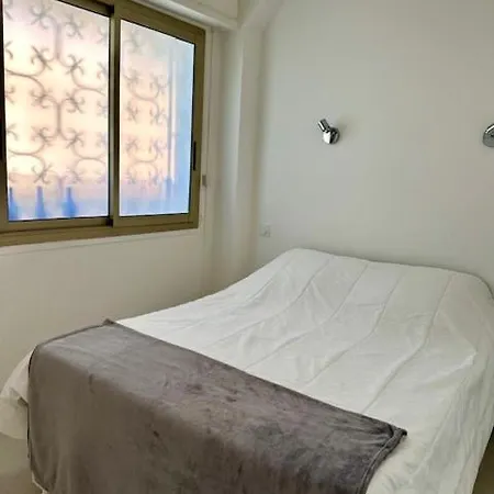 Face Rocamar Apartment *