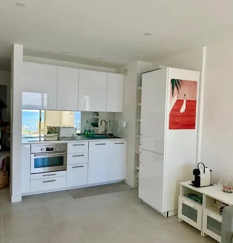 Face Rocamar Сен-Тропе